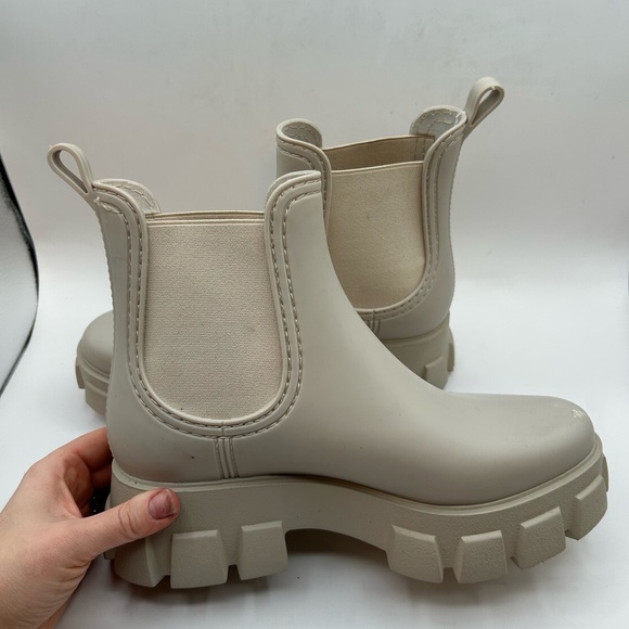Jeffrey Campbell Platform Lug Sole Chelsea Rain Boot- Cream Rubber, Cream 8 - Picture 6 of 10